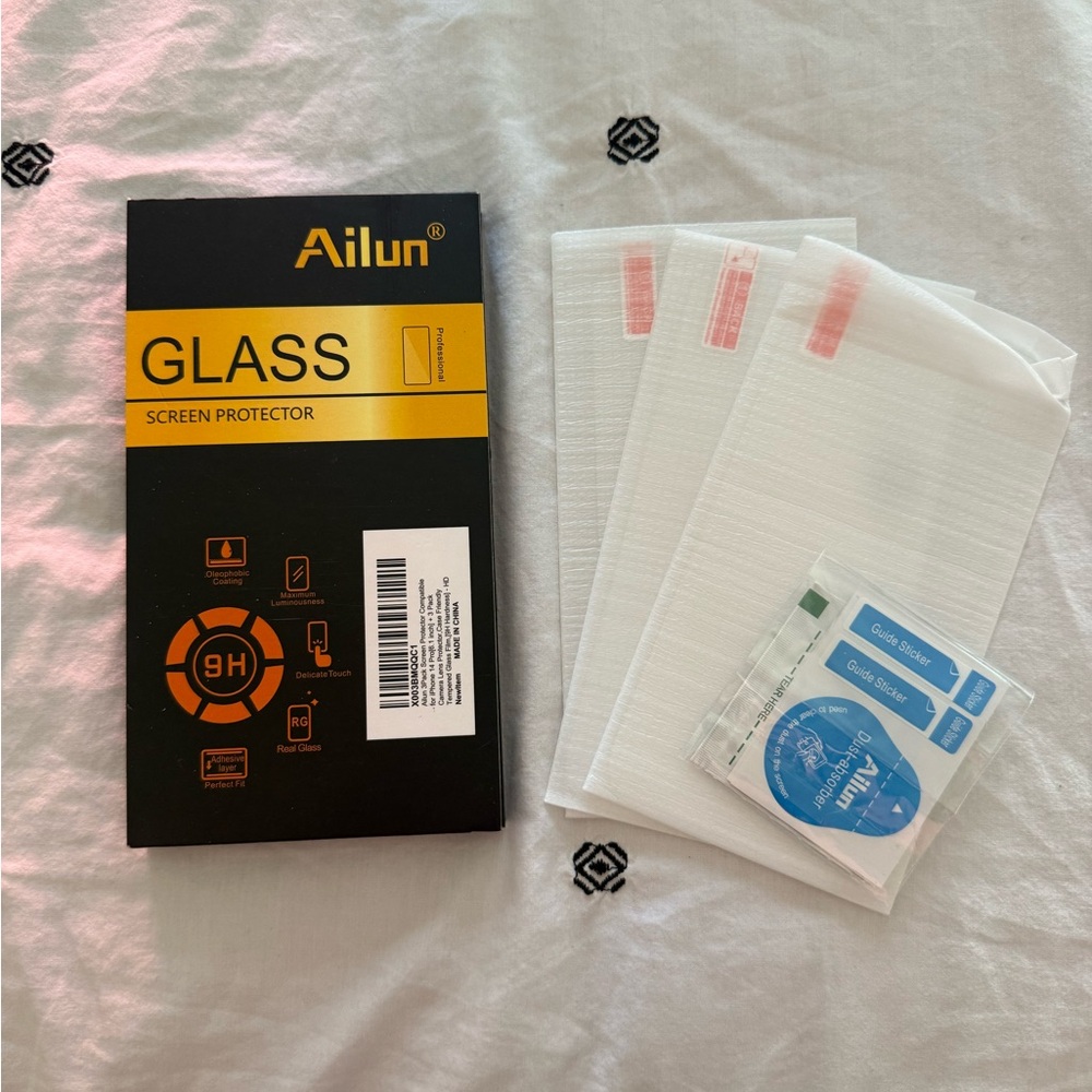 Ailun iPhone 14 Pro Glass Screen Protector Set with Extras